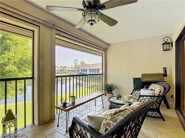 800 MISTY PINES CIR 202, Naples, FL 34105