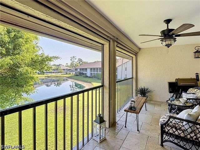 800 MISTY PINES CIR 202, Naples, FL 34105