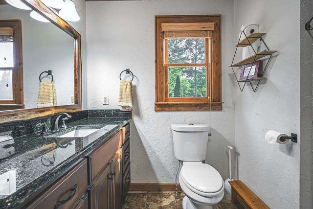 72 Gibbs Trail, Mineral Bluff, GA 30559
