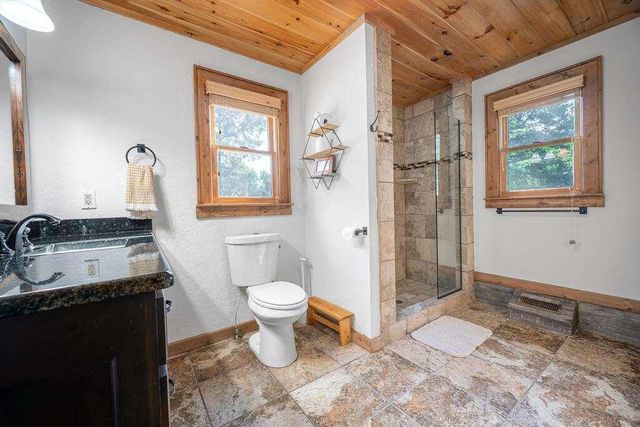 72 Gibbs Trail, Mineral Bluff, GA 30559