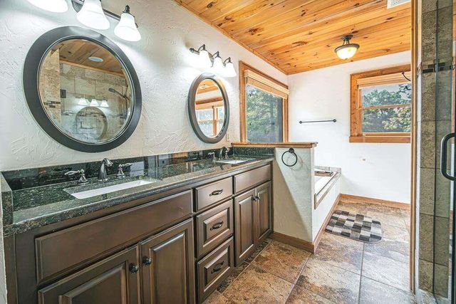 72 Gibbs Trail, Mineral Bluff, GA 30559