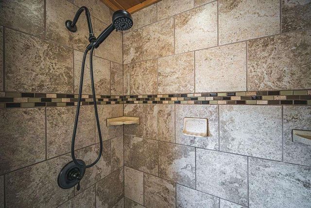 72 Gibbs Trail, Mineral Bluff, GA 30559