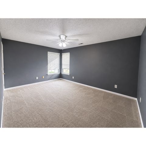 8123 Maple Stream Boulevard, Indianapolis, IN 46217