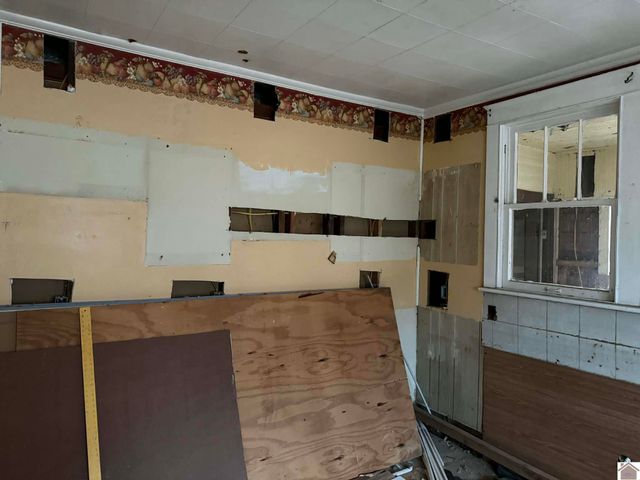 630 S 21st Street, Paducah, KY 42001