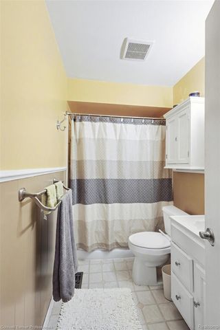 3330 Homestead Drive, Waterford Charter Township, MI 48329