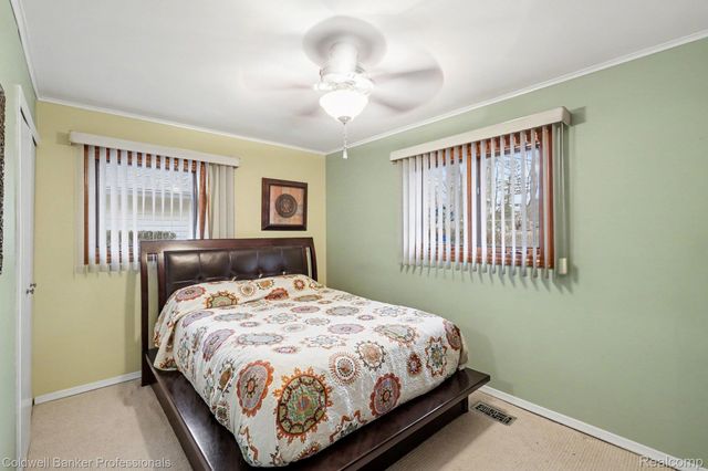 3330 Homestead Drive, Waterford Charter Township, MI 48329