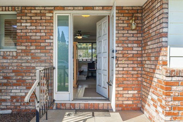 5343 Knox Dr, Linden, CA 95236