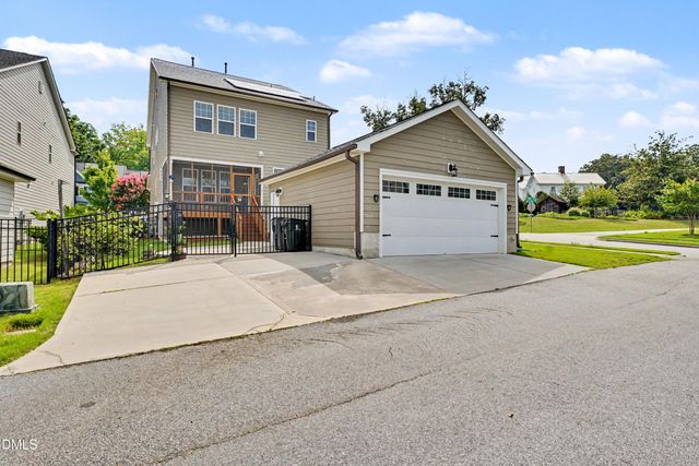 2917 Farmhouse Drive, Apex, NC 27502