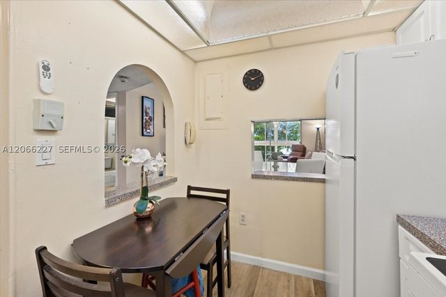 2911 N Pine Island Rd 311, Sunrise, FL 33322