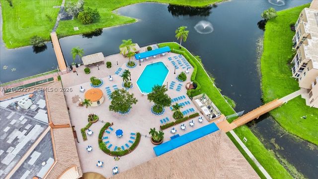 2911 N Pine Island Rd 311, Sunrise, FL 33322