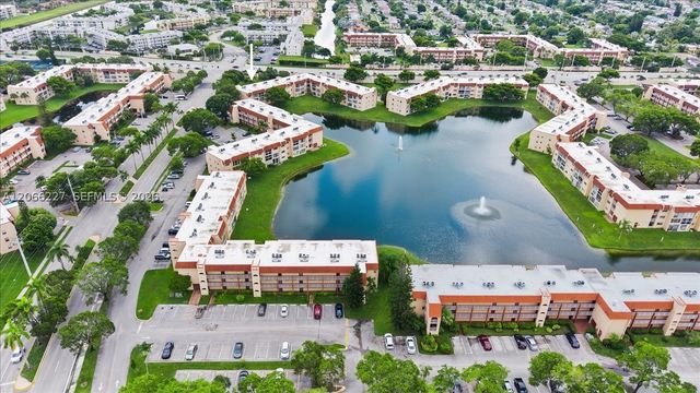 2911 N Pine Island Rd 311, Sunrise, FL 33322