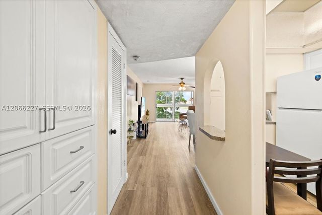 2911 N Pine Island Rd 311, Sunrise, FL 33322