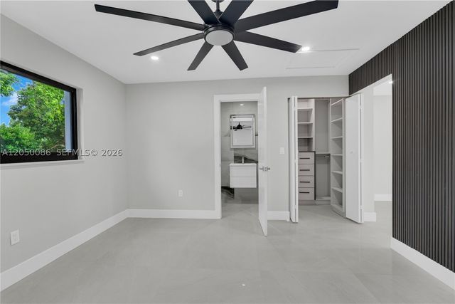 17640 SW 52nd Ct, Southwest Ranches, FL 33331
