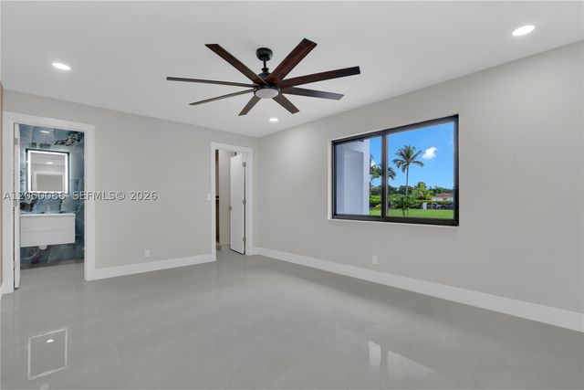 17640 SW 52nd Ct, Southwest Ranches, FL 33331