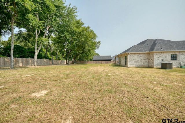 14638 Fallow Ln, Lindale, TX 75771