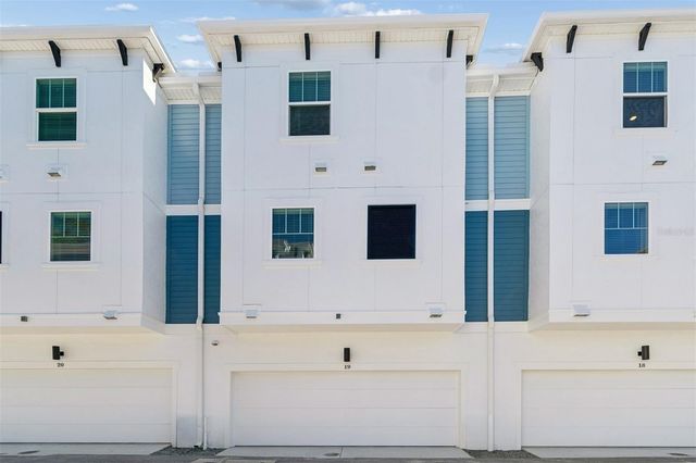 6605 N NEBRASKA AVENUE 19, Tampa, FL 33604