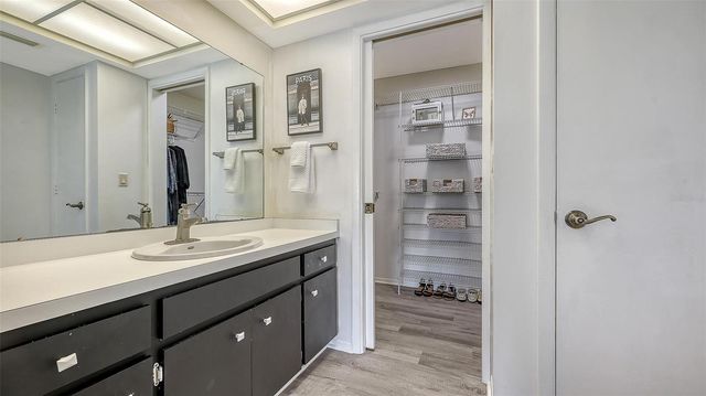 475 PICASSO DRIVE, Nokomis, FL 34275