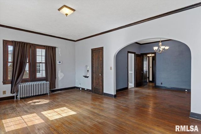 1907 S 5TH Street, Springfield, IL 62703