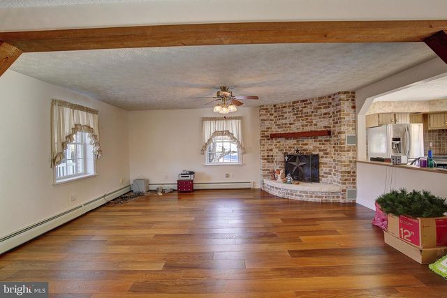 241 EARTH STATION RD, Catawissa, PA 17820