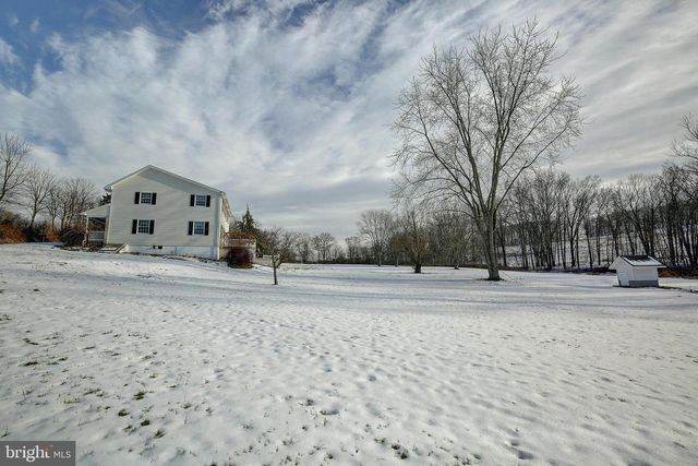 241 EARTH STATION RD, Catawissa, PA 17820