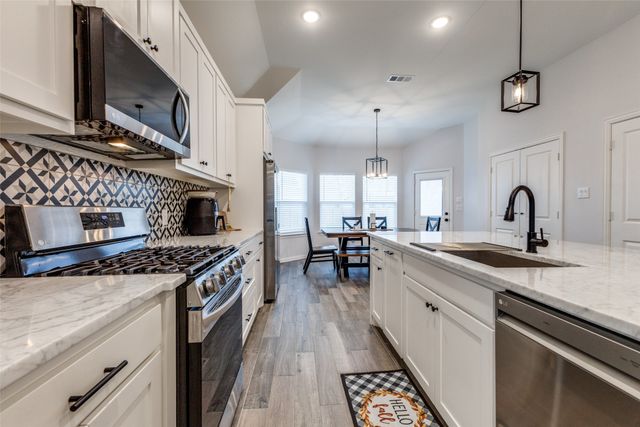 8730 Dunlap Street, Dallas, TX 75217