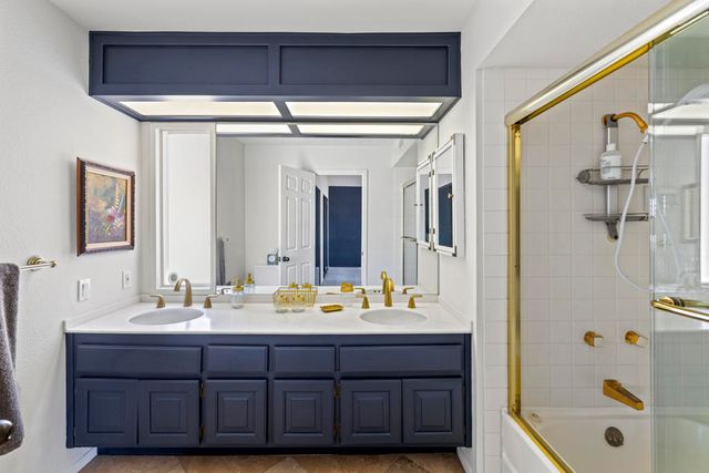 38 Tennis Club Drive, Rancho Mirage, CA 92270