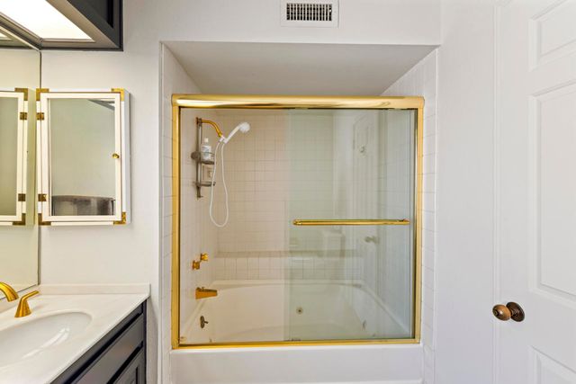 38 Tennis Club Drive, Rancho Mirage, CA 92270