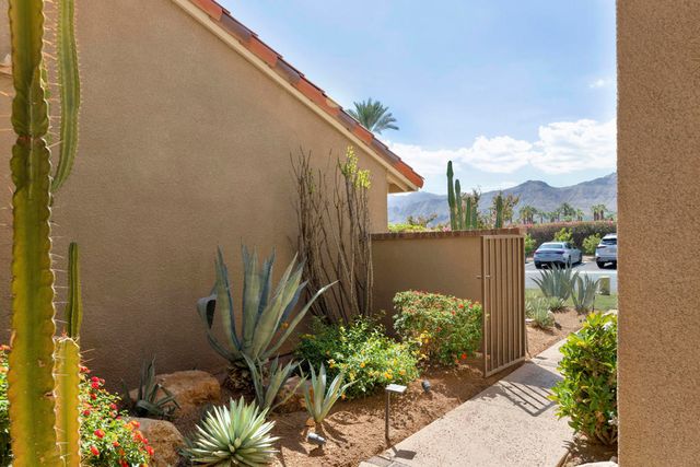 38 Tennis Club Drive, Rancho Mirage, CA 92270