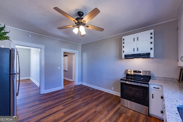 516 W Goodrich Avenue, Thomaston, GA 30286