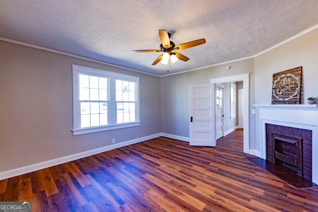 516 W Goodrich Avenue, Thomaston, GA 30286