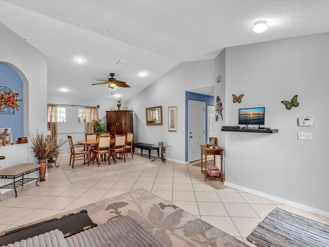 7559 Savannah Lane, Greenacres, FL 33463