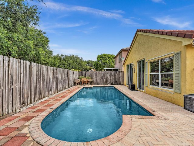 7559 Savannah Lane, Greenacres, FL 33463