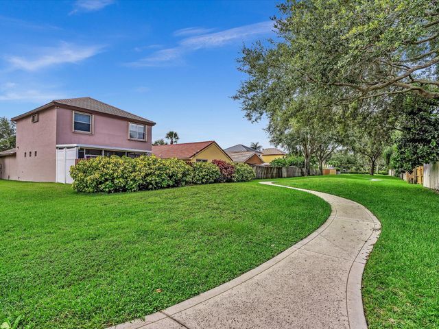 7559 Savannah Lane, Greenacres, FL 33463
