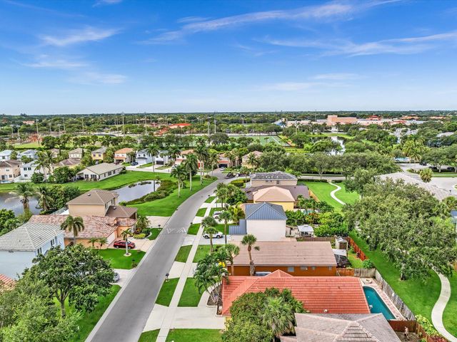 7559 Savannah Lane, Greenacres, FL 33463