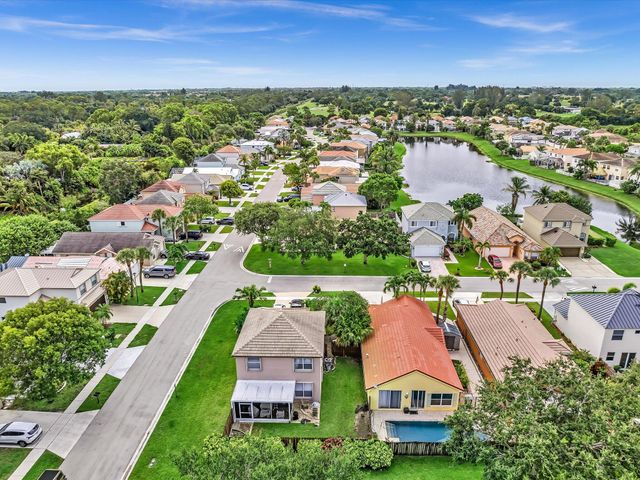 7559 Savannah Lane, Greenacres, FL 33463