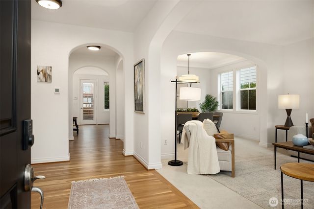 1764 11th Avenue NE, Issaquah, WA 98029