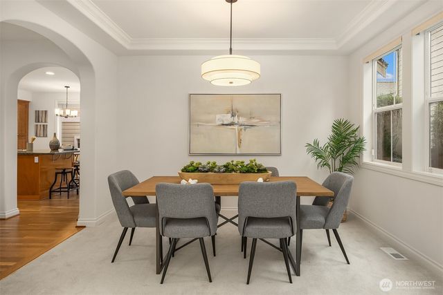 1764 11th Avenue NE, Issaquah, WA 98029