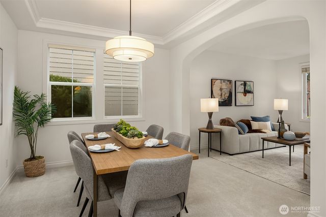 1764 11th Avenue NE, Issaquah, WA 98029