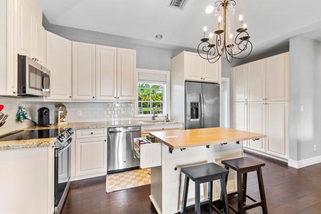 16155 Norris Road, Wellington, FL 33470