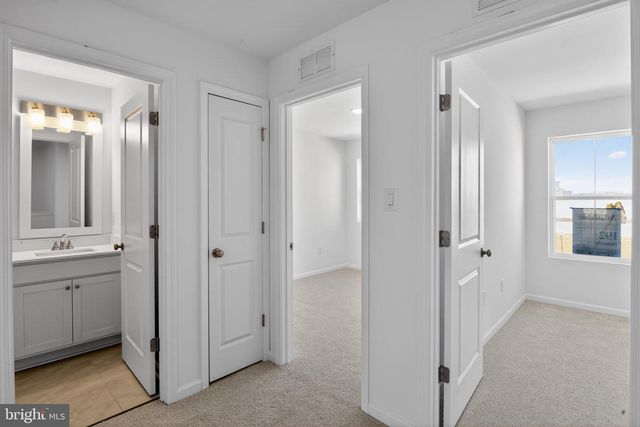 250 CLEMENT LOOP, Salisbury, MD 21804