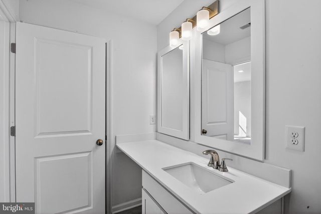 250 CLEMENT LOOP, Salisbury, MD 21804