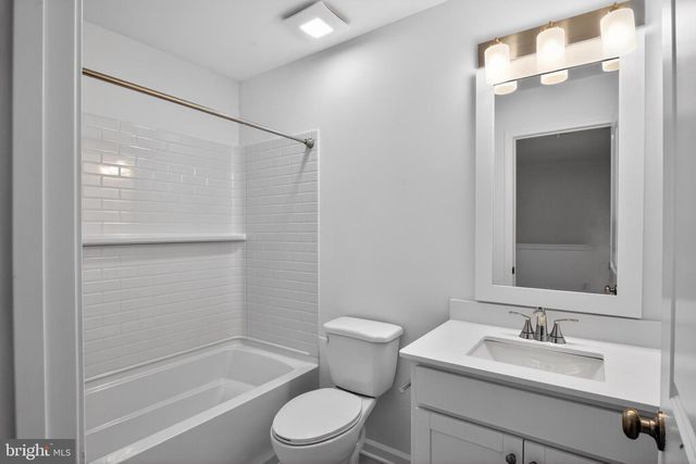 250 CLEMENT LOOP, Salisbury, MD 21804