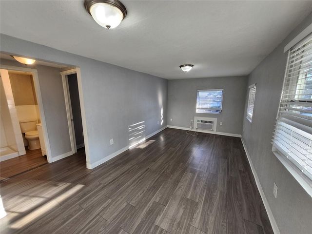 4611 N HUBERT AVENUE 5, Tampa, FL 33614