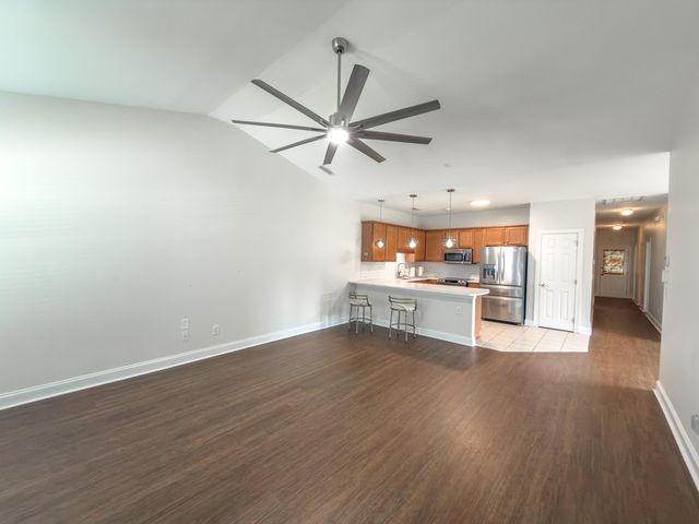 102 Manning Court, Summerville, SC 29485