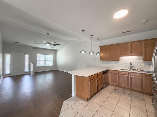 102 Manning Court, Summerville, SC 29485