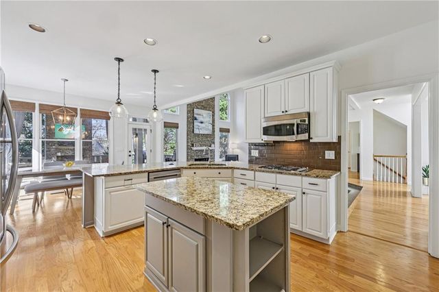 4096 Vinings Mill SE Trail, Smyrna, GA 30080