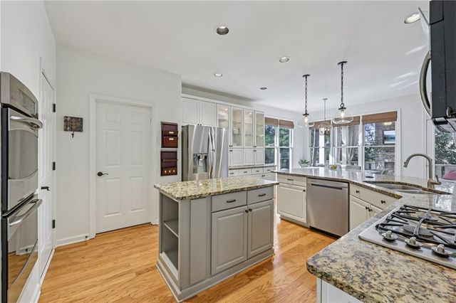 4096 Vinings Mill SE Trail, Smyrna, GA 30080