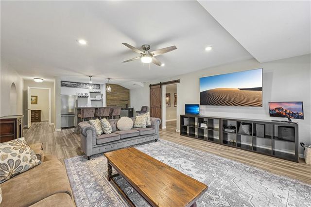 4096 Vinings Mill SE Trail, Smyrna, GA 30080