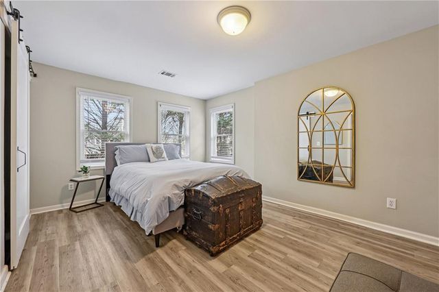 4096 Vinings Mill SE Trail, Smyrna, GA 30080