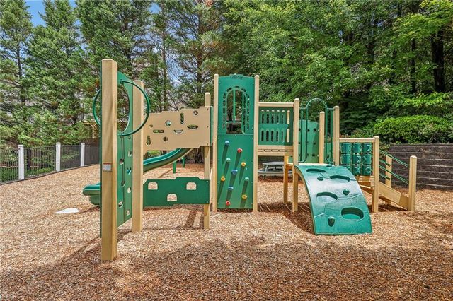 4096 Vinings Mill SE Trail, Smyrna, GA 30080